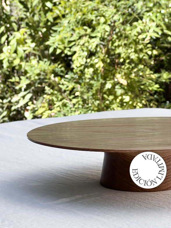 PEDESTAL MADERA DE ROBLE EDICIÓN LIMITADA